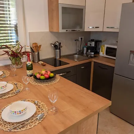 Tribunj アパート