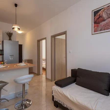 Apartman Tribunj Apartment
