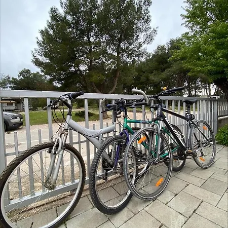 Tribunj アパート